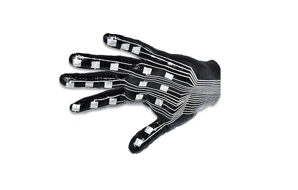 Jak szybko i tanio wyprodukować elektroniczną skórę