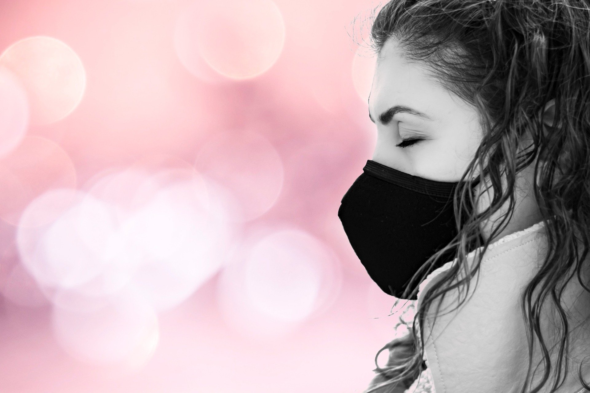 COVID-19 infekuje głównie komórki nosa