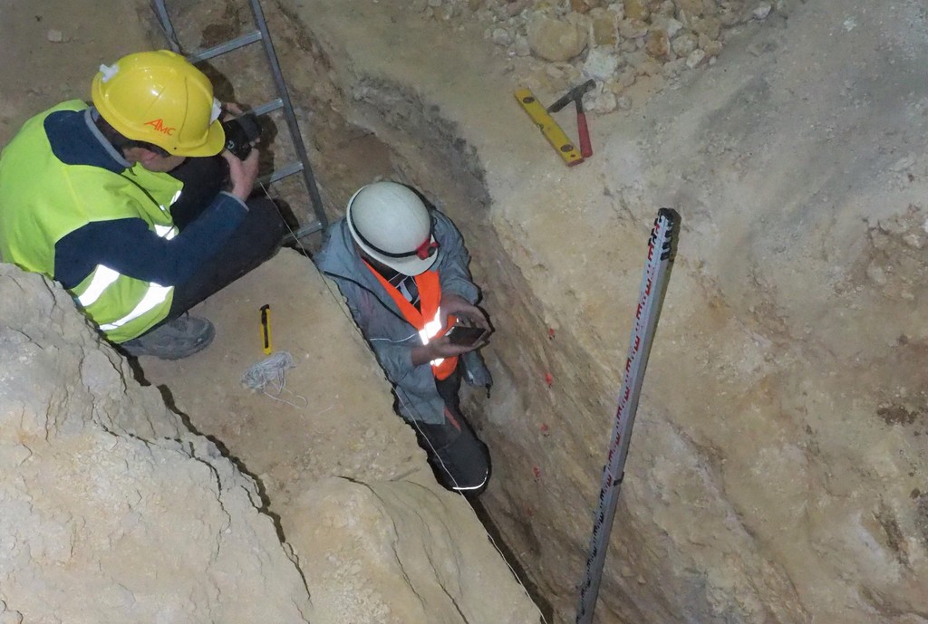 Tajemnice Jaskini Zamkowej Dolnej