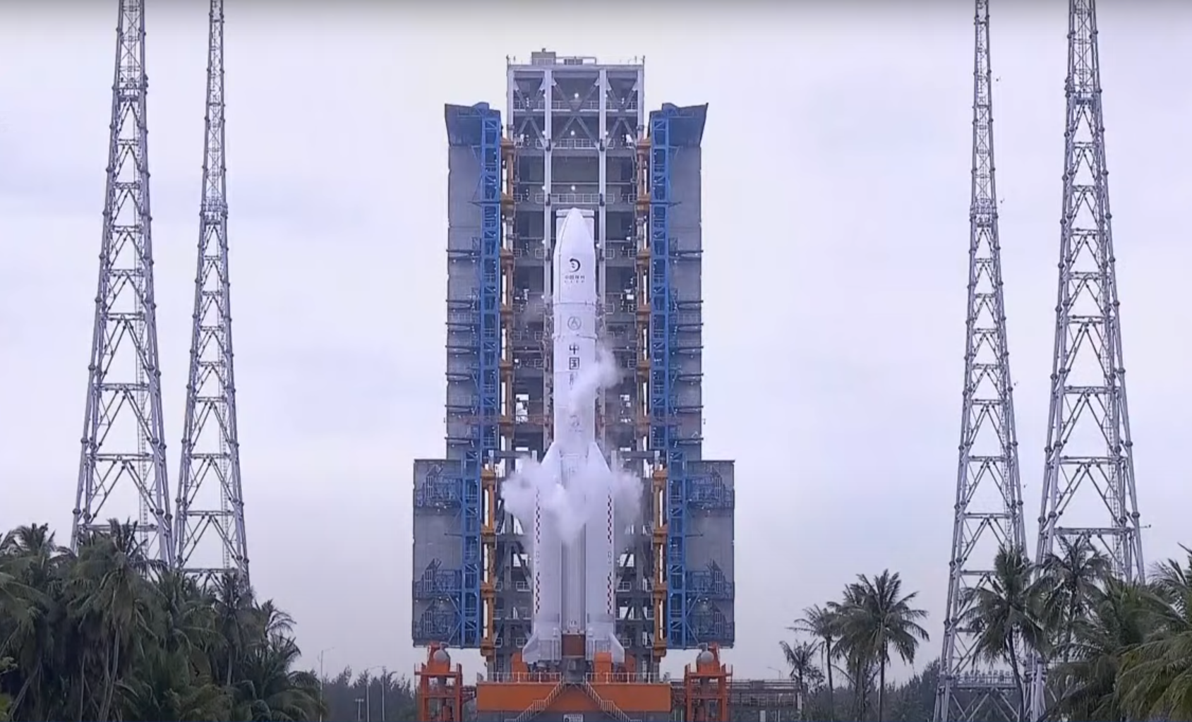 Lot na niewidoczną stronę Księżyca