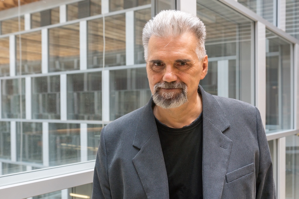 Dr Andrzej Boczarowski